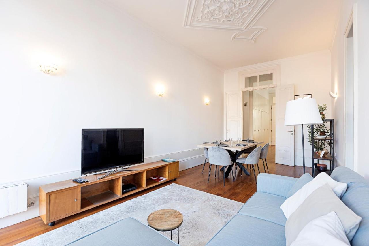 Lovelystay - Aurora Heights Apartment Porto Ngoại thất bức ảnh