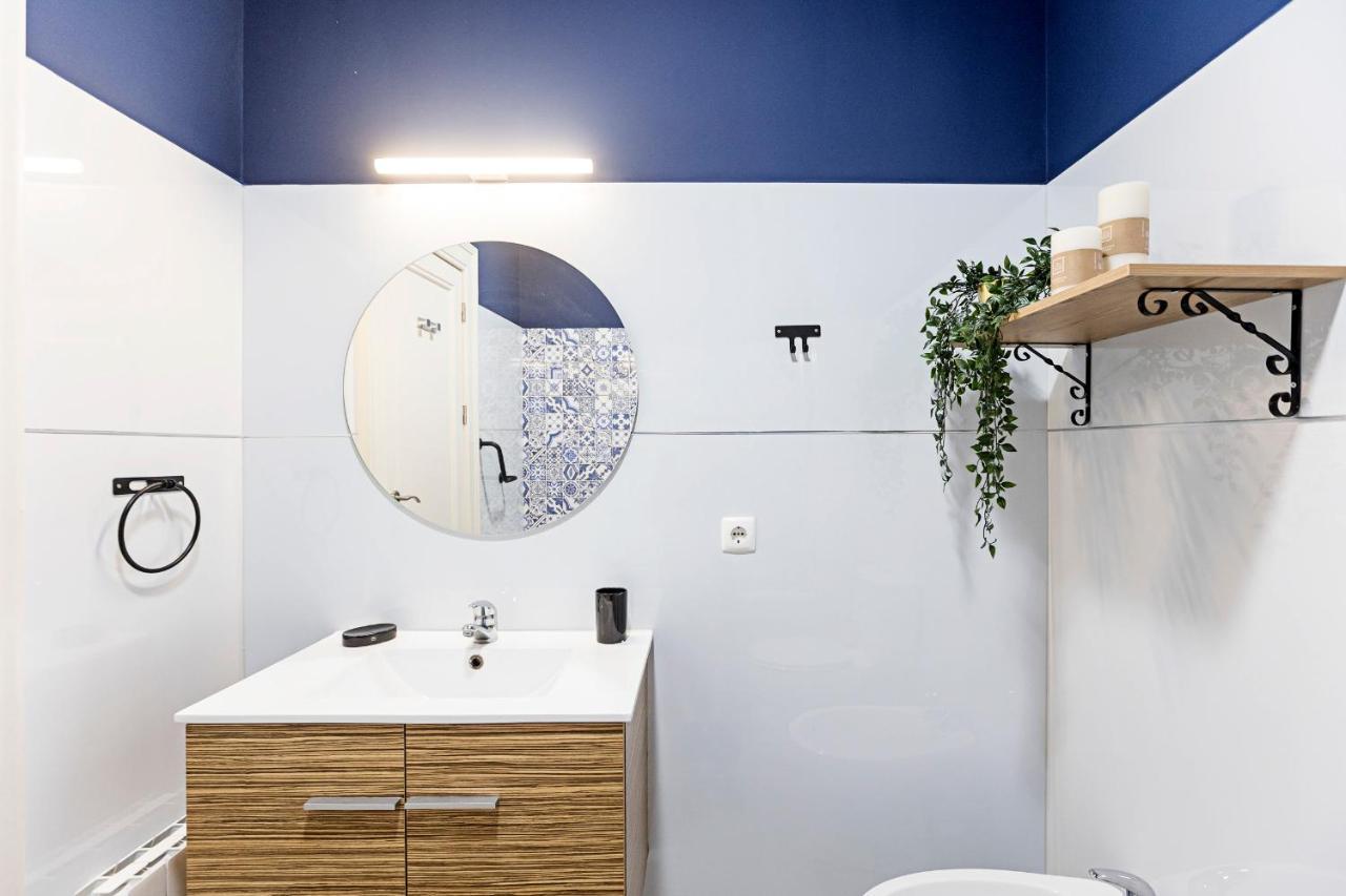 Lovelystay - Aurora Heights Apartment Porto Ngoại thất bức ảnh